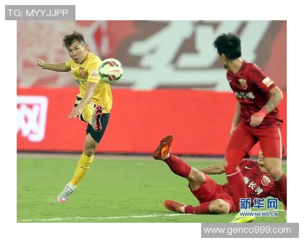 2018年上海上港与广州恒大经典对决精彩回顾与战术分析