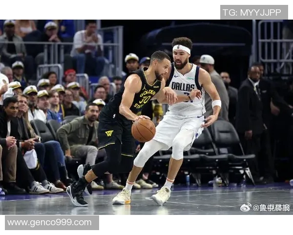 2021年NBA精彩对决勇士与独行侠全场回放精彩瞬间回顾 2021年NBA精彩对决勇士与独行侠全场回放精彩瞬间回顾