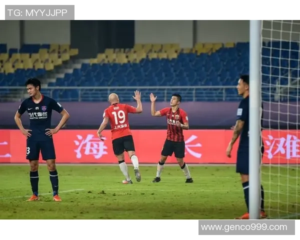 上港与恒大足协杯精彩对决赛程安排及赛事前瞻分析 上港与恒大足协杯精彩对决赛程安排及赛事前瞻分析